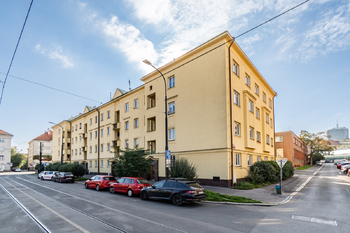 Pronájem bytu 1+1 v osobním vlastnictví 42 m², Praha 4 - Nusle
