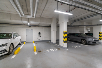 Prodej bytu 4+kk v osobním vlastnictví 114 m², Praha 8 - Čimice