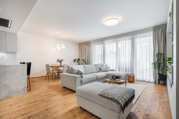 Prodej bytu 4+kk v osobním vlastnictví 114 m², Praha 8 - Čimice