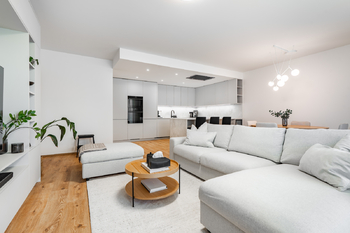 Prodej bytu 4+kk v osobním vlastnictví 114 m², Praha 8 - Čimice
