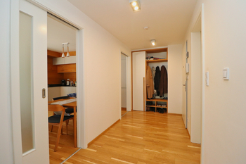 Chodba  - Pronájem bytu 3+kk v osobním vlastnictví 68 m², Praha 8 - Libeň