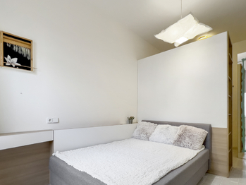 Pronájem bytu 2+kk v osobním vlastnictví 54 m², Praha 10 - Vršovice