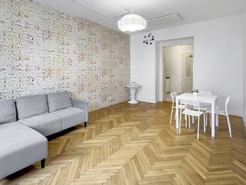 Pronájem bytu 2+kk v osobním vlastnictví 54 m², Praha 10 - Vršovice