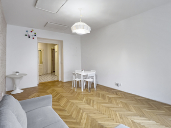 Pronájem bytu 2+kk v osobním vlastnictví 54 m², Praha 10 - Vršovice