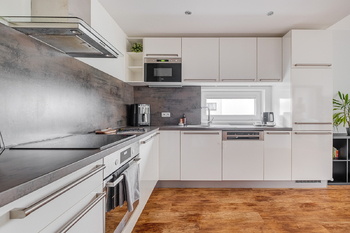 Prodej bytu 2+kk v osobním vlastnictví 54 m², Praha 9 - Střížkov