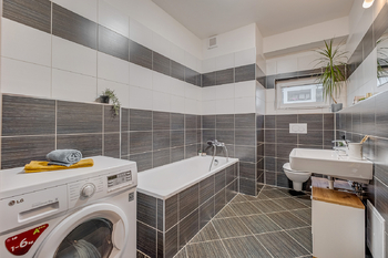 Prodej bytu 2+kk v osobním vlastnictví 54 m², Praha 9 - Střížkov