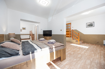 Prodej domu 336 m², Hřensko