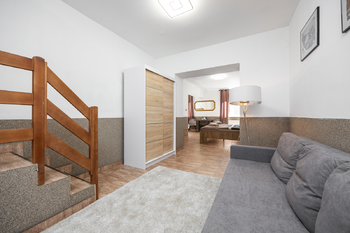 Prodej domu 336 m², Hřensko