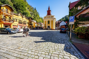 Prodej domu 336 m², Hřensko