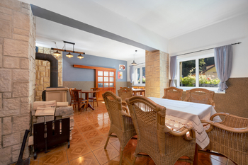 Prodej domu 336 m², Hřensko