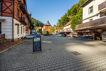 Prodej domu 336 m², Hřensko