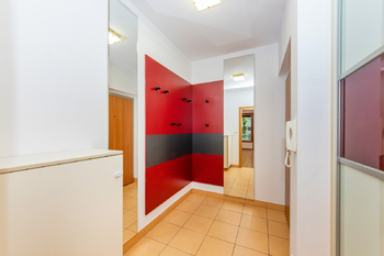 Pronájem bytu 3+kk v osobním vlastnictví 85 m², Praha 5 - Zličín