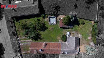 Prodej pozemku 1031 m², Záhornice