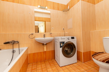 Prodej bytu 2+kk v osobním vlastnictví 113 m², Praha 10 - Uhříněves