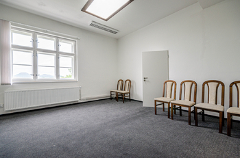 Pronájem kancelářských prostor 246 m², Louny