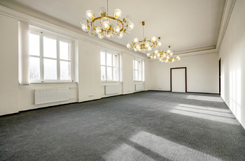 Pronájem kancelářských prostor 246 m², Louny