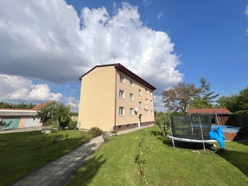 Prodej bytu 3+1 v osobním vlastnictví 64 m², Slavětín