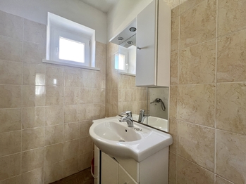Prodej bytu 3+1 v osobním vlastnictví 64 m², Slavětín