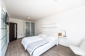 Prodej bytu 2+1 v osobním vlastnictví 67 m², Praha 9 - Černý Most