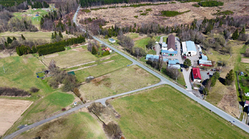 Prodej pozemku 2078 m², Benešov