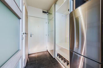 Velké úložné prostory  - Pronájem bytu 1+kk v osobním vlastnictví 35 m², Praha 10 - Hostivař