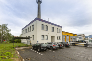 Pronájem kancelářských prostor 242 m², Pardubice