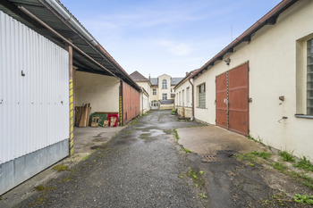 Prodej domu 400 m², Hronov