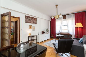 Obývací pokoj - Pronájem bytu 2+kk v osobním vlastnictví 60 m², Praha 1 - Nové Město 