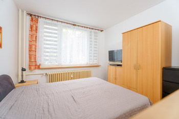 ložnice - Prodej bytu 3+kk v osobním vlastnictví 69 m², Praha 10 - Záběhlice