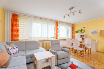 obývací prostor - Prodej bytu 3+kk v osobním vlastnictví 69 m², Praha 10 - Záběhlice