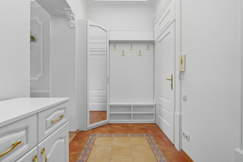 Prodej bytu 2+kk v osobním vlastnictví 97 m², Karlovy Vary