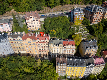 Prodej bytu 2+kk v osobním vlastnictví 97 m², Karlovy Vary
