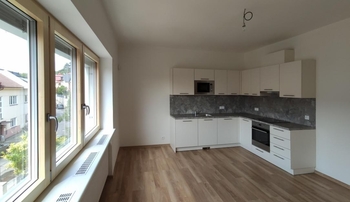 Pronájem bytu 2+kk v osobním vlastnictví 49 m², Praha 9 - Vysočany