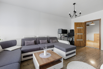 Prodej bytu 3+1 v osobním vlastnictví 74 m², Karlovy Vary