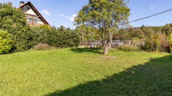 Prodej pozemku 863 m², Okrouhlá