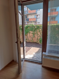 Pronájem bytu 2+kk v osobním vlastnictví 38 m², Praha 10 - Hostivař