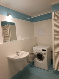 Pronájem bytu 2+kk v osobním vlastnictví 38 m², Praha 10 - Hostivař