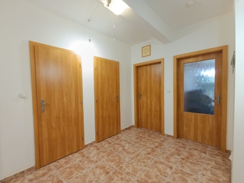 Prodej bytu 2+kk v osobním vlastnictví 64 m², Praha 9 - Čakovice