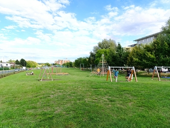 Prodej bytu 2+kk v osobním vlastnictví 64 m², Praha 9 - Čakovice