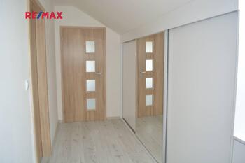 Pronájem domu 87 m², Horní Bludovice