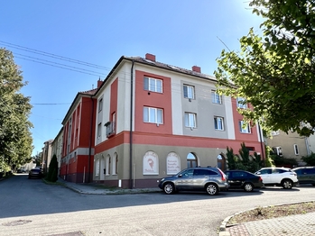 Prodej obchodních prostor 63 m², Kyjov