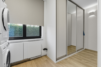 Pronájem domu 182 m², Praha 9 - Újezd nad Lesy