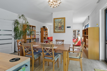 Pronájem domu 182 m², Praha 9 - Újezd nad Lesy