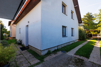 Pronájem domu 182 m², Praha 9 - Újezd nad Lesy