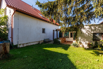 Pronájem domu 182 m², Praha 9 - Újezd nad Lesy