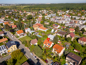 Pronájem domu 182 m², Praha 9 - Újezd nad Lesy