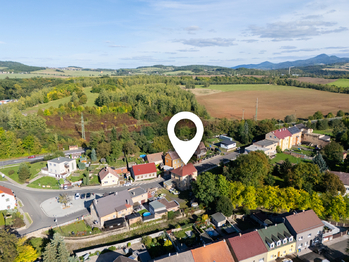 Prodej domu 448 m², Zabrušany