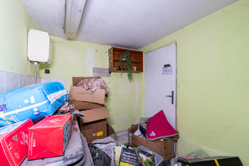 Prodej domu 448 m², Zabrušany