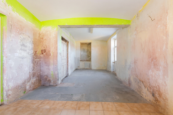 Prodej domu 448 m², Zabrušany