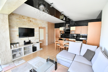Pronájem bytu 2+kk v osobním vlastnictví 62 m², Hradec Králové